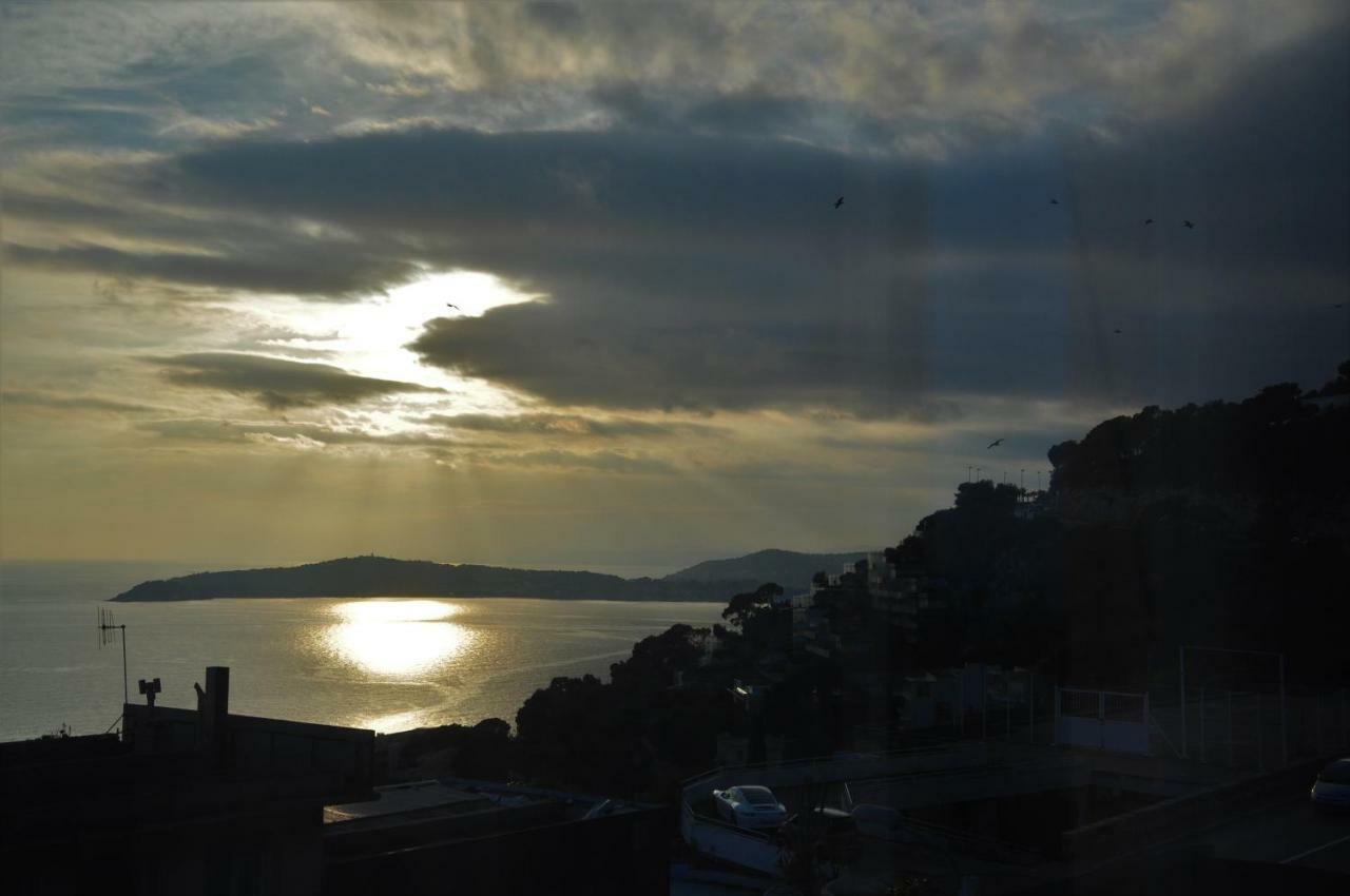 Skyline Apartments Cap-d'Ail Dış mekan fotoğraf